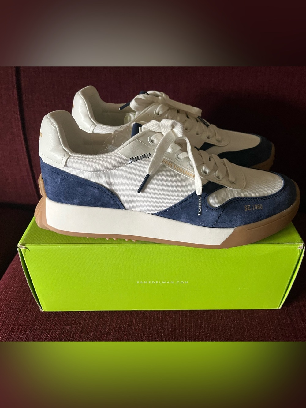Sam Edelman Layla Sneakers - Picture 4 of 9